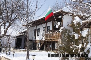 Дом в Болгарии с. Паламарци обл. Тырговиште.