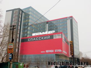 Продам торговые площади 600 м2 в новом мебельном центре "Спасский"