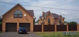 Продаю кирпичный дом по Киевскому направлению 