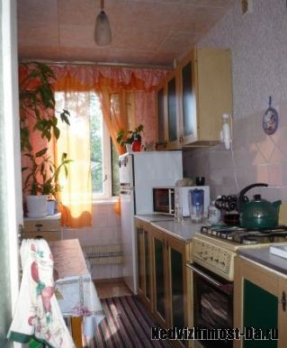 Двухкомнатная квартира 16 м-н.г.Волжский