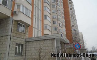 Срочно  2 х ком. квартира