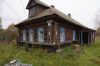 Бревенчатый дом в жилом посёлке, 270 км от МКАД