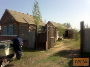 Продам дом вместе с участком в Астраханской обл на реке